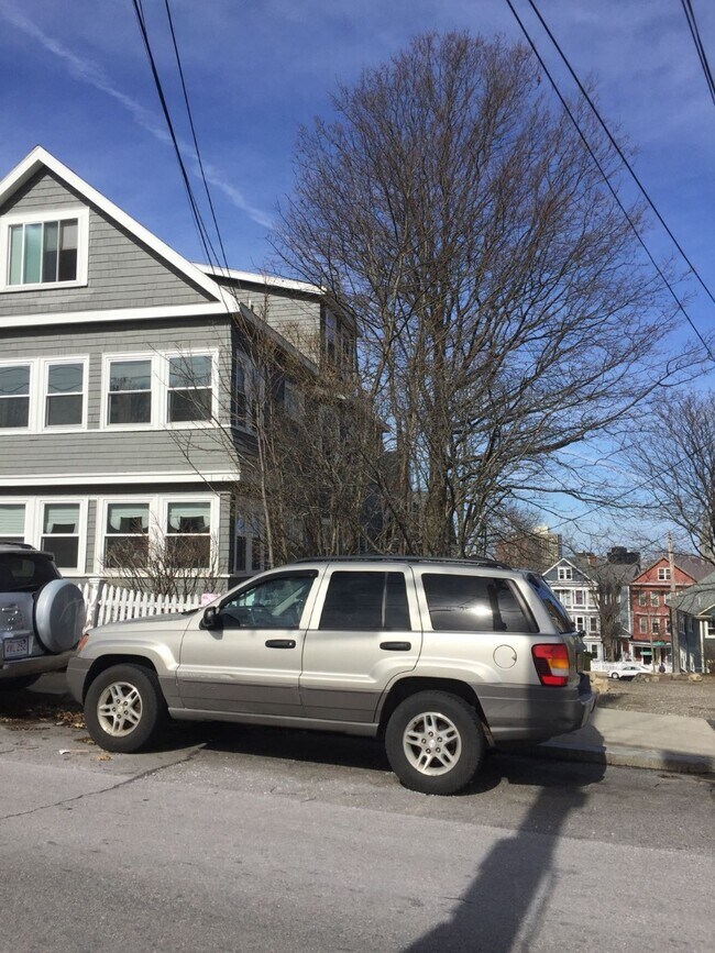 200 Parker Hill Ave, Unit 2 in Boston, MA - Building Photo - Building Photo