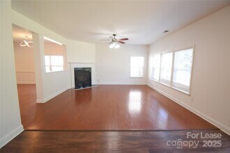 6728 Evanton Loch Rd in Charlotte, NC - Building Photo - Building Photo