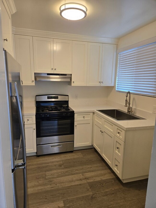 property at 254 N 2nd St