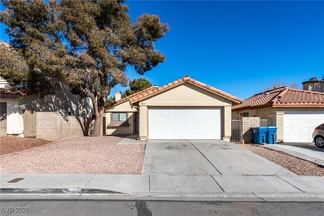 7434 Coffeyville Ave in Las Vegas, NV - Building Photo - Building Photo