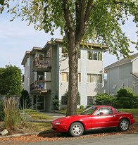 1923 Parker St in Vancouver, BC - Building Photo
