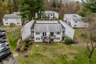 Townhouse Three Condominiums in Vernon Rockville, CT - Building Photo - Building Photo