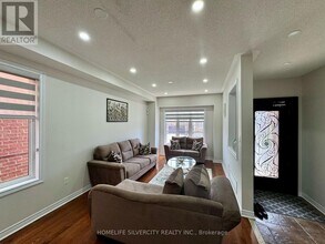 6 Hybrid St in Brampton, ON - Building Photo - Building Photo