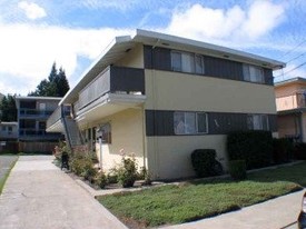 982 Karol Way Apartments