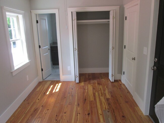 15 Sires St in Charleston, SC - Building Photo - Building Photo