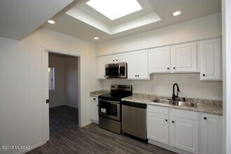 3039 S Carmona Dr in Tucson, AZ - Building Photo - Building Photo