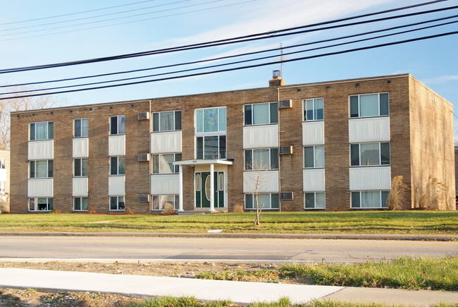 Rainforest Village in Painesville, OH - Foto de edificio - Building Photo