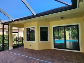 2095 NW Diamond Creek Way in Jensen Beach, FL - Building Photo - Building Photo