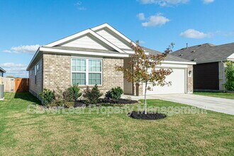 468 Agave Flats Dr in New Braunfels, TX - Building Photo - Building Photo
