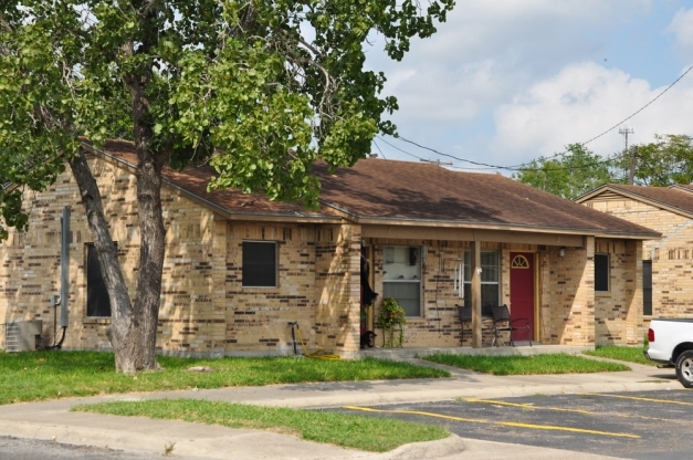 Alice Village in Alice, TX - Building Photo - Building Photo