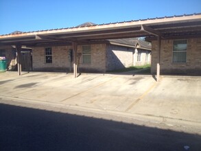 1804 S Kumquat St, Unit 1 in Pharr, TX - Building Photo - Building Photo