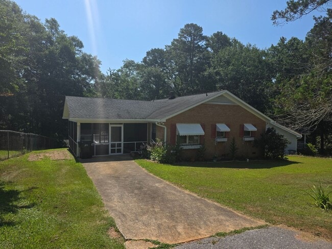 property at 235 W Castle Dr