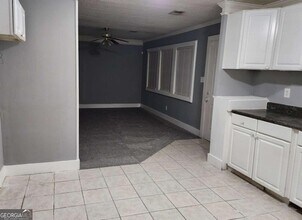 6523 Voyles Dr in Riverdale, GA - Building Photo - Building Photo