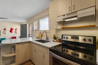 1707 Anapuni St in Honolulu, HI - Building Photo - Building Photo