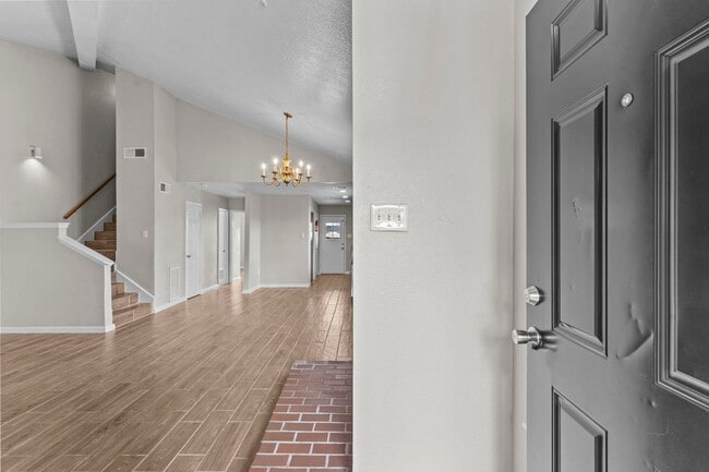 7823 Bateman Ln in Houston, TX - Foto de edificio - Building Photo