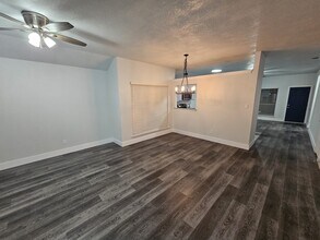 919 Crestwood Dr in Cedar Hill, TX - Building Photo - Building Photo