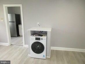 2613 Fairview Ave in Baltimore, MD - Building Photo - Building Photo