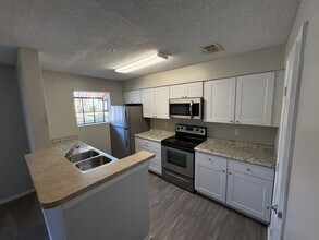 234 Afton Square in Altamonte Springs, FL - Building Photo - Building Photo