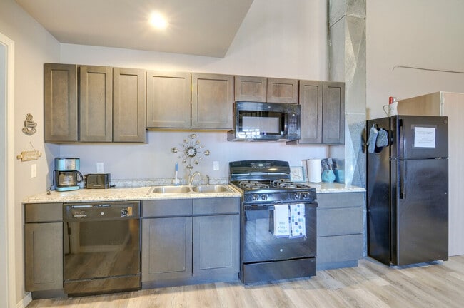 800 Oak St, Unit ID1386221P in Del Norte, CO - Building Photo - Building Photo