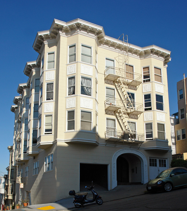 1635 Jones St in San Francisco, CA - Building Photo