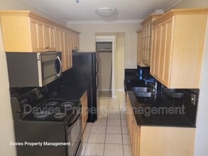 9925-9983 83 Ave NW in Edmonton, AB - Building Photo - Building Photo