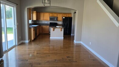 4686 W Steeplechase Dr in Meridian, ID - Building Photo - Building Photo