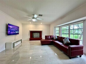 3440 19th Ave SW in Naples, FL - Building Photo - Building Photo