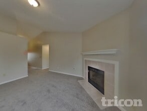 1328 Wilkes Dr in Anderson, IN - Building Photo - Building Photo