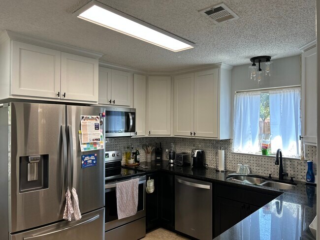 1800 Maplewood Trail in Colleyville, TX - Building Photo - Building Photo