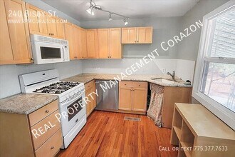 240 Bisby St in Reno, NV - Building Photo - Building Photo
