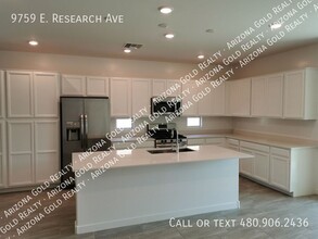 9759 E Research Ave in Mesa, AZ - Building Photo - Building Photo