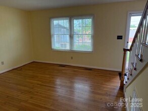 627 Cherry St in Statesville, NC - Building Photo - Building Photo