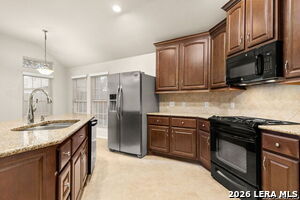 3038 Hidden Mdw in Seguin, TX - Building Photo - Building Photo