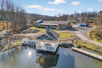 443 Clove Rd in Monroe, NY - Building Photo - Building Photo