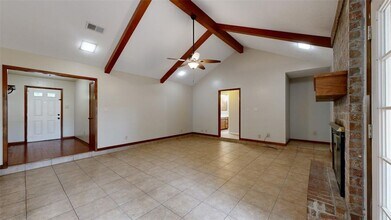2704 Wilderness Dr N in College Station, TX - Building Photo - Building Photo
