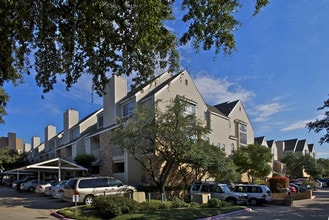 The Parkway Quarter in Dallas, TX - Foto de edificio - Building Photo