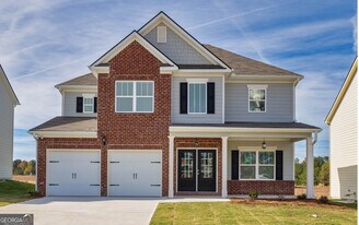 151 Cherokee Rose Dr in Jackson, GA - Building Photo