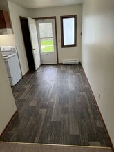 700 Meadow Ln in Burlington, WI - Building Photo - Building Photo