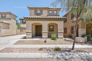 17325 N 185th Dr in Surprise, AZ - Building Photo