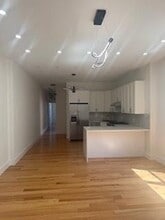 711 E 52nd St in Brooklyn, NY - Building Photo - Building Photo