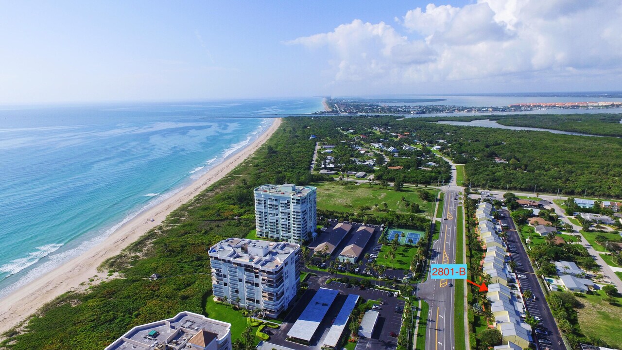 2801 N Hwy A1A-Unit -B in Fort Pierce, FL - Building Photo