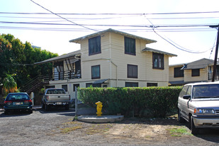 735 Kamoku St Apartments