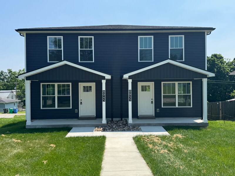 8955 High St in Georgetown, IN - Building Photo