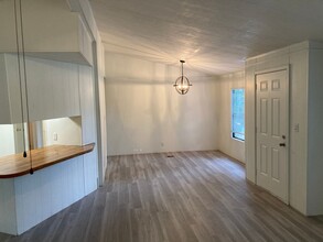 1749 N Lake Dr in Lexington, SC - Building Photo - Building Photo
