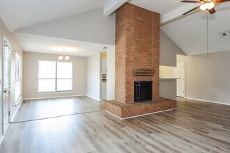 7049 Ivy Pointe Row in Austell, GA - Building Photo - Building Photo