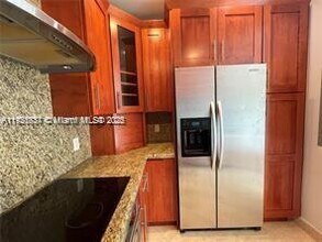 8435 Crespi Blvd in Miami Beach, FL - Building Photo - Building Photo