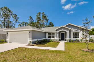 126 Laguna Forest Trail in Palm Coast, FL - Building Photo - Building Photo