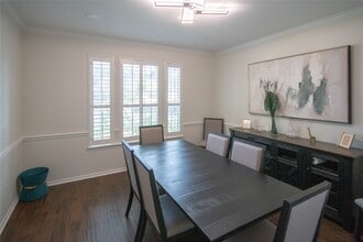 5810 Parkdale Ct in Sugar Land, TX - Building Photo - Building Photo