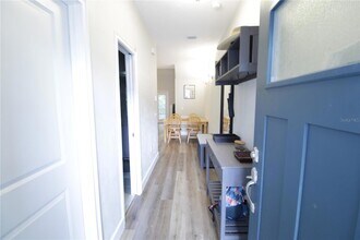 7366 NW 47th Way in Gainesville, FL - Foto de edificio - Building Photo