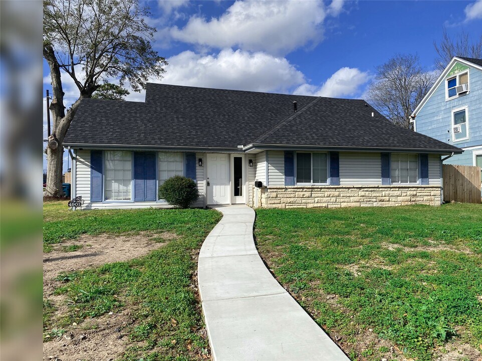 4901 Winnetka St in Houston, TX - Building Photo